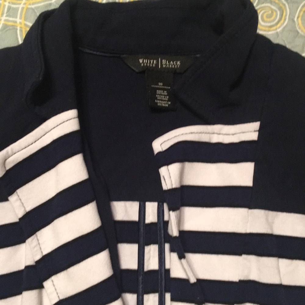 Jacket - Picture 3 of 4